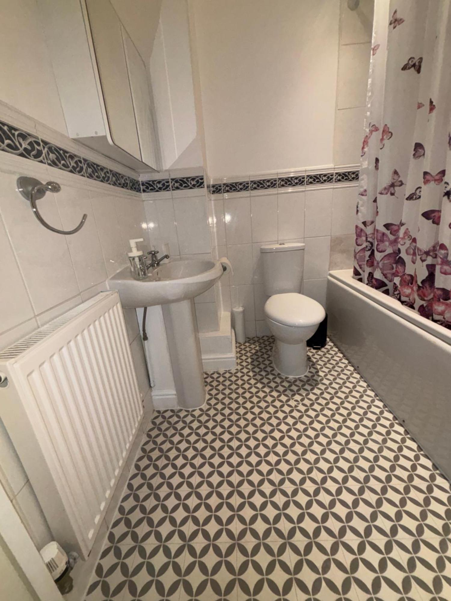 2-bedroom Flat, South Wimbledon *